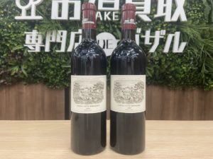 %e3%82%b7%e3%83%a3%e3%83%88%e3%83%bc%e3%83%bb%e3%83%a9%e3%83%95%e3%82%a3%e3%83%83%e3%83%88-2010