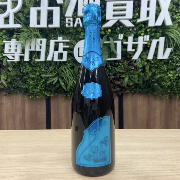 %e3%82%bd%e3%82%a6%e3%83%a1%e3%82%a4-%e3%83%96%e3%83%ab%e3%83%bc