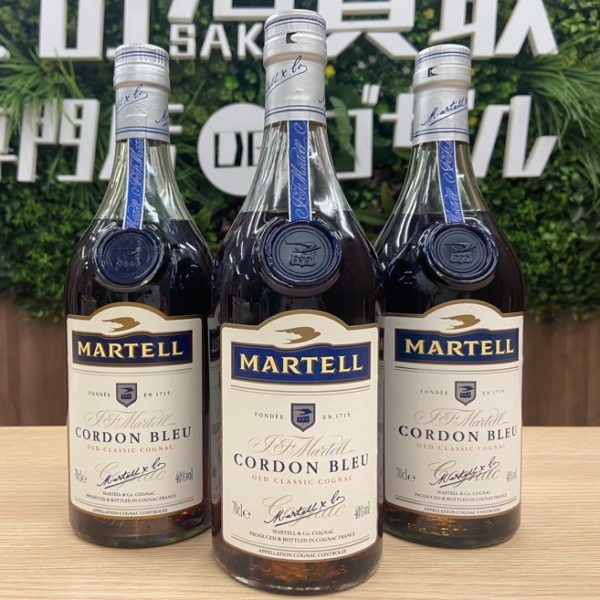 %e3%83%9e%e3%83%bc%e3%83%86%e3%83%ab-%e3%82%b3%e3%83%ab%e3%83%89%e3%83%b3-%e3%83%96%e3%83%ab%e3%83%bc